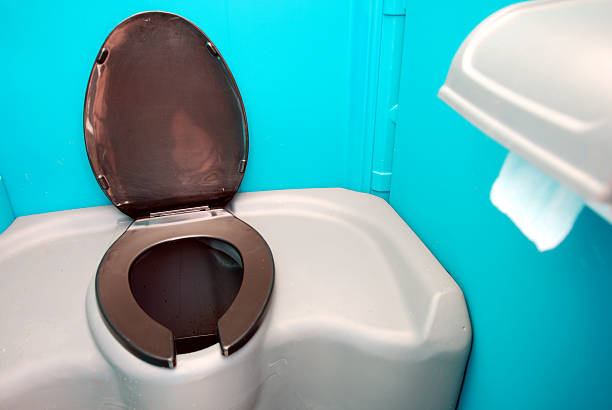 Best Best portable toilet rental  in Warren, MN