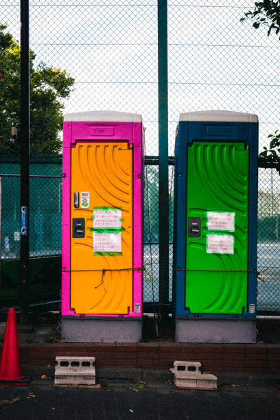 Best Portable restroom trailer rental  in Warren, MN