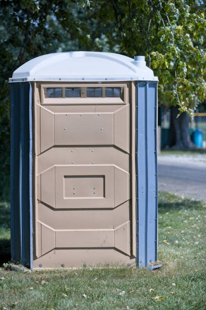 Best Affordable porta potty rental  in Warren, MN